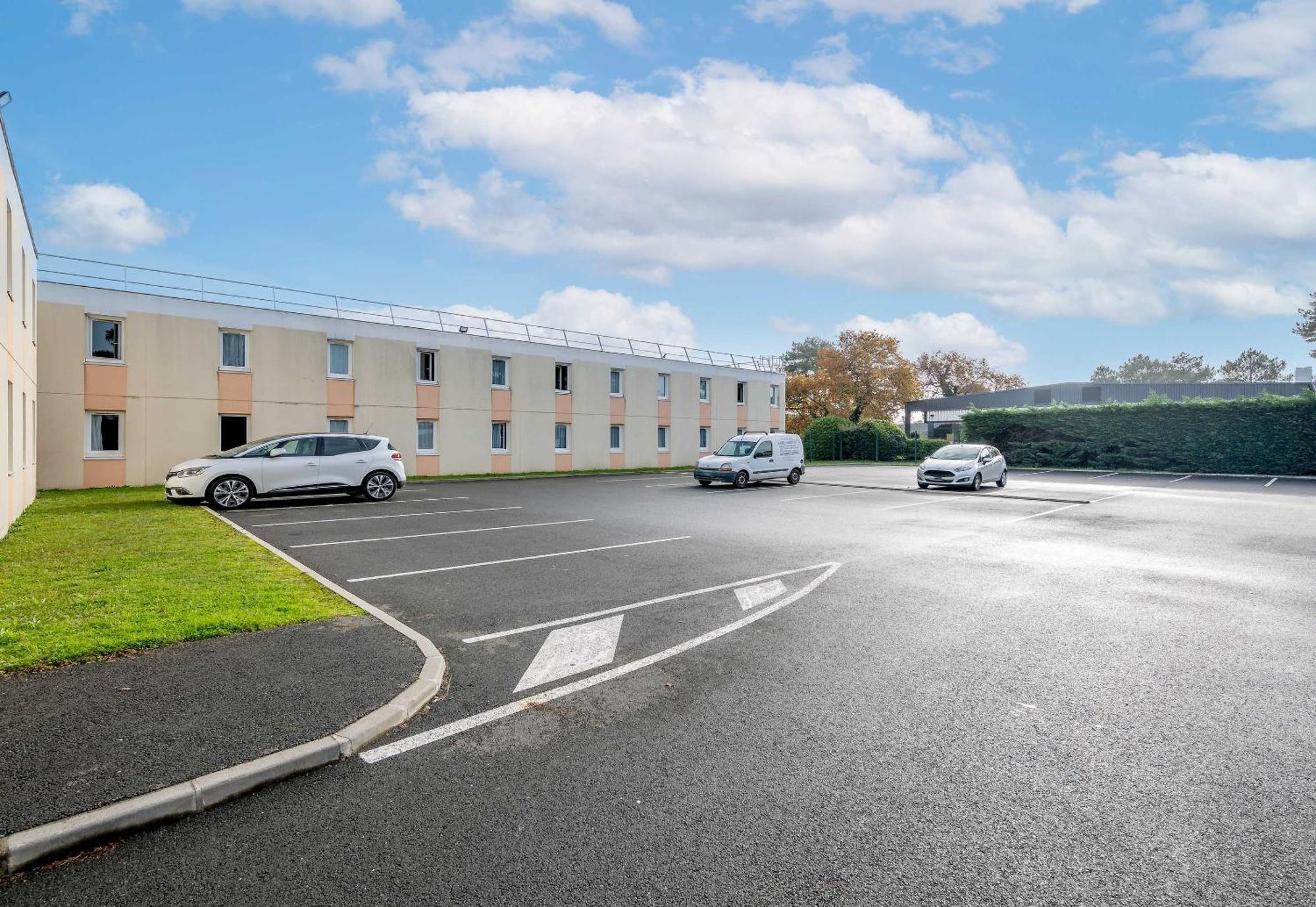 B&B Hotel Bordeaux Merignac Cadera Aeroport Exterior foto